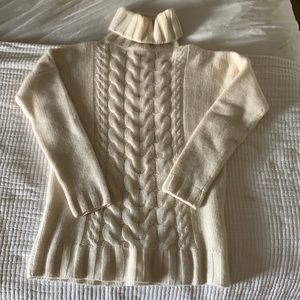 Banana Republic Cashmere Turtleneck Sweater